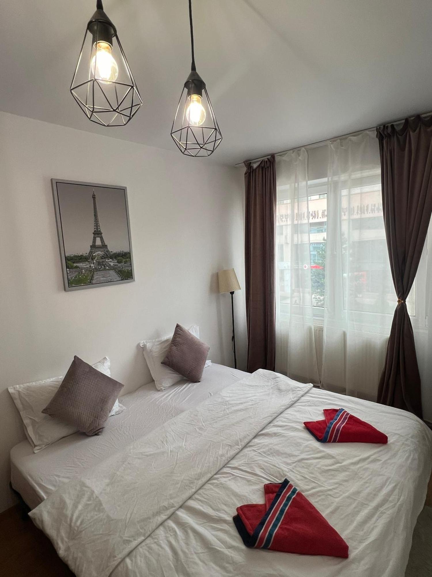 2 Rooms Apartment City Center Iasi Exterior photo